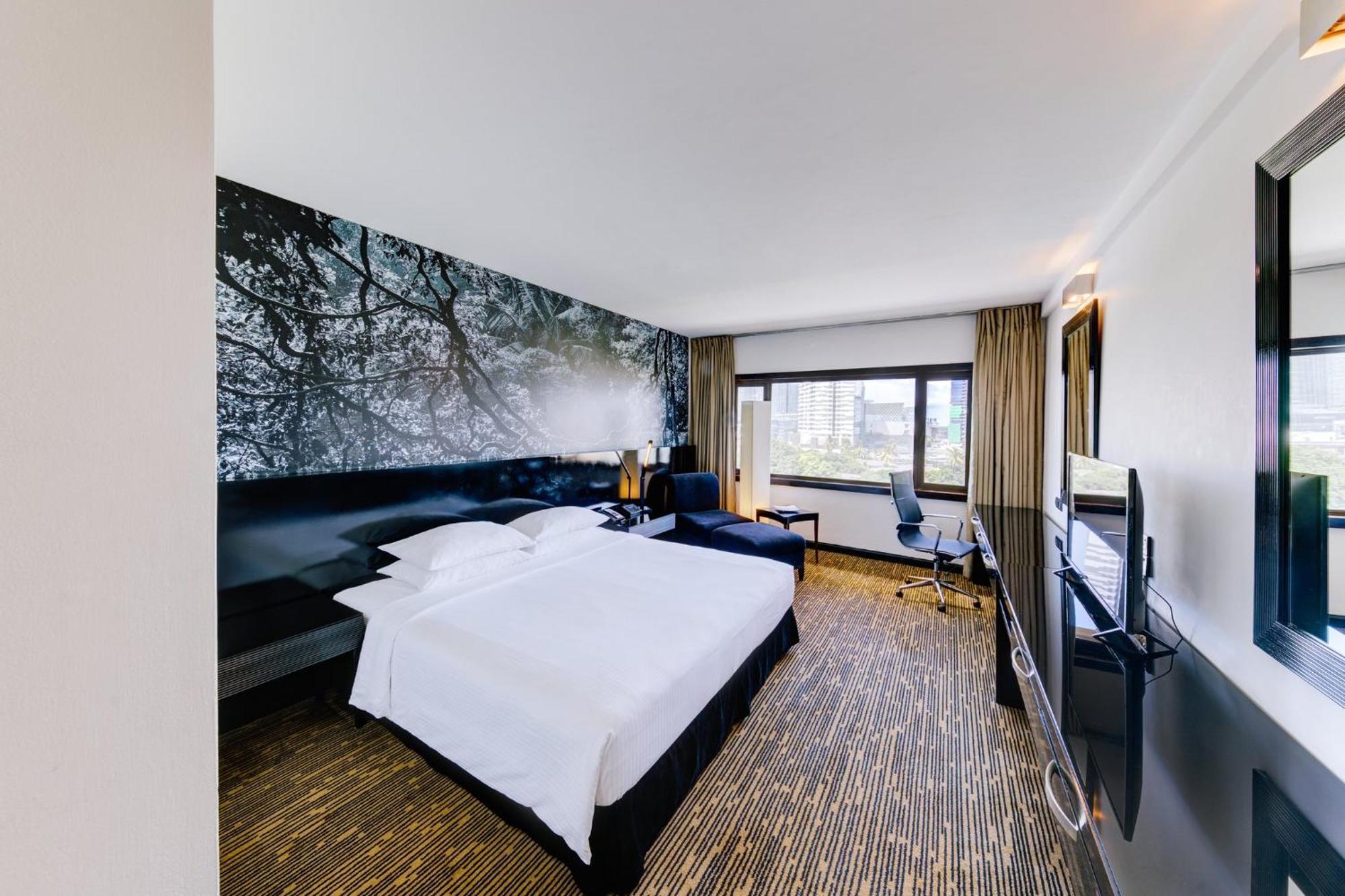 Hotel Cinnamon Lakeside 5*